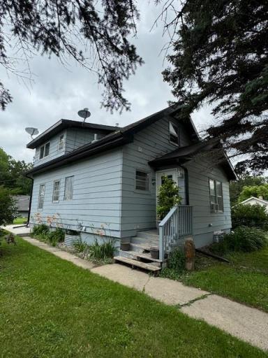 29 2nd Avenue SE, Pelican Rapids, MN 56572