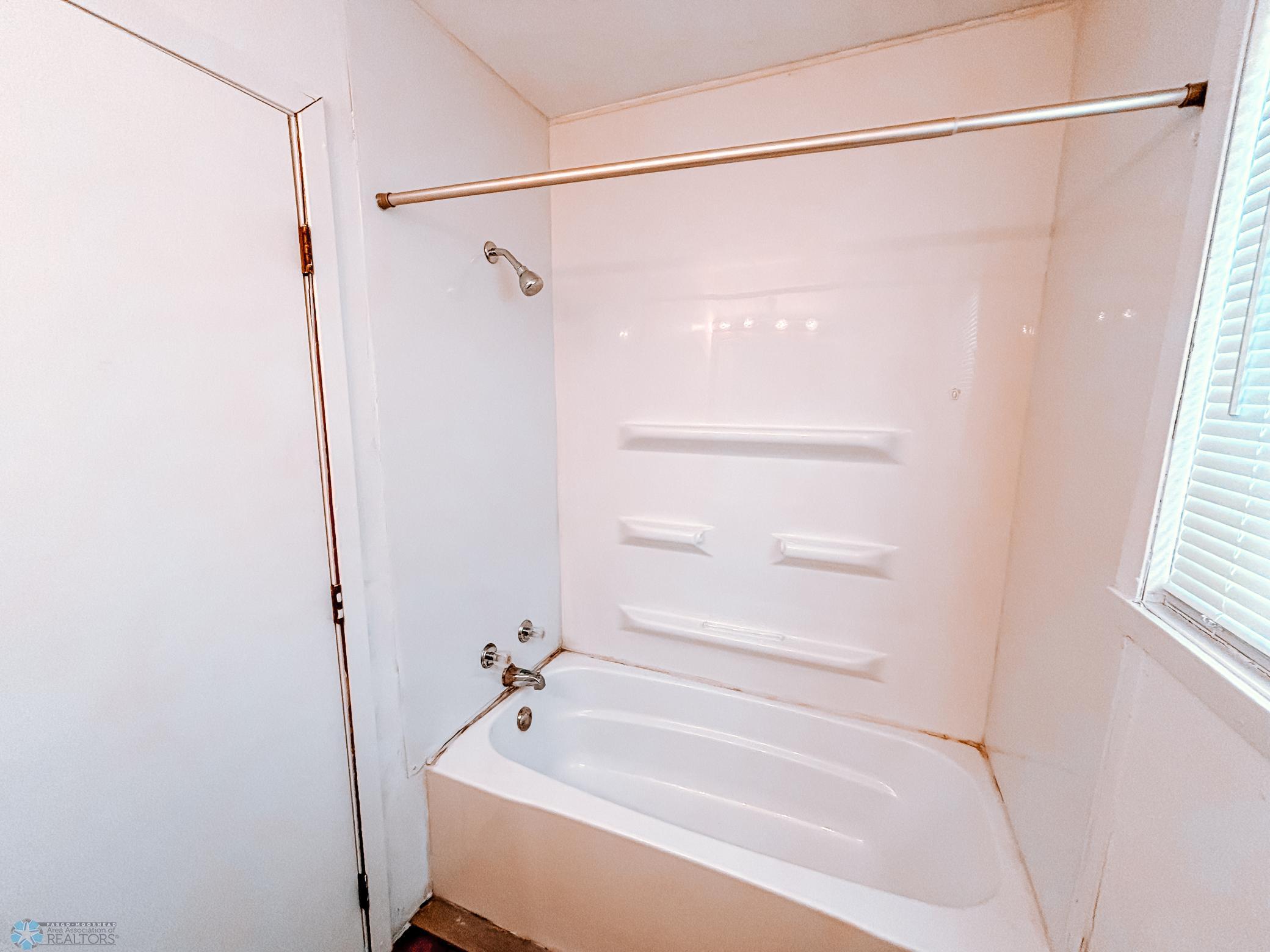 1818- Bathroom