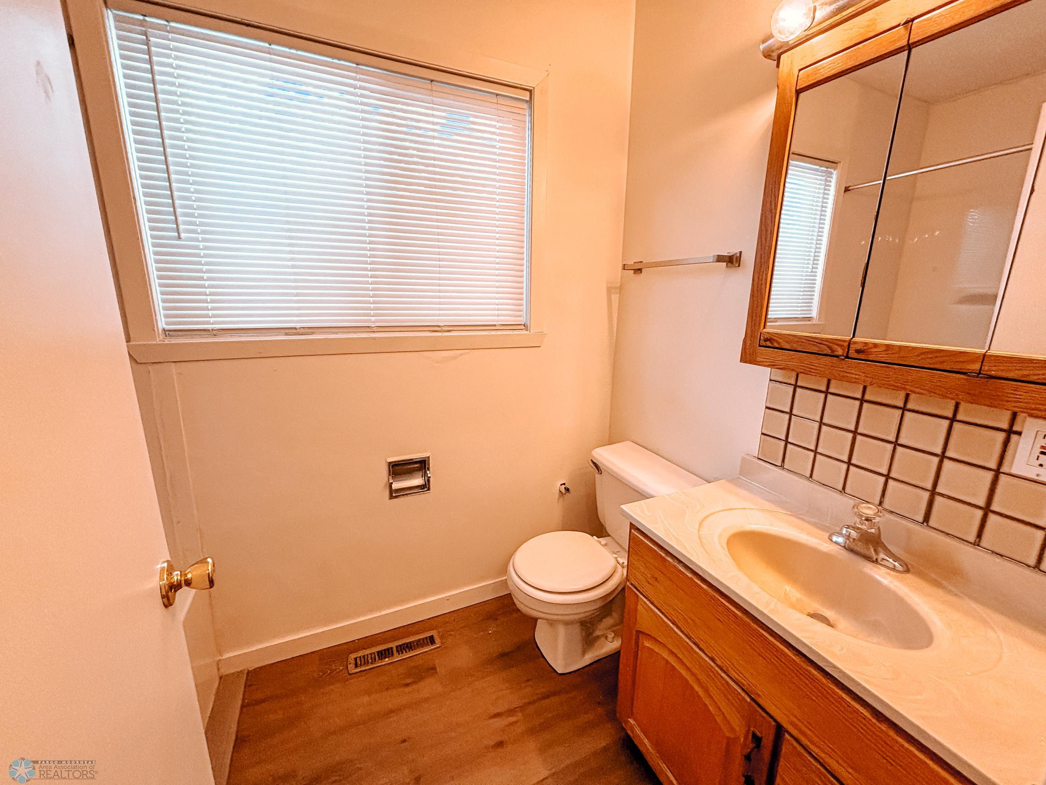 1818- Bathroom