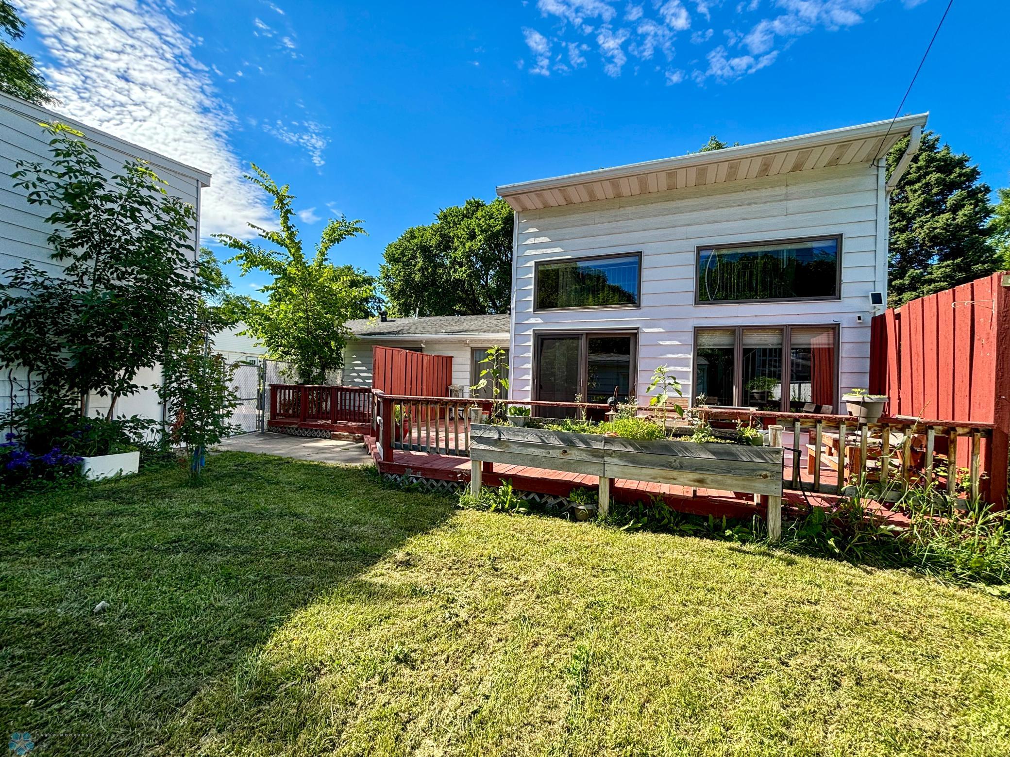 Deck & Backyard