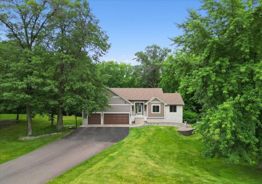 5072 171st Avenue NW, Andover, MN 55304