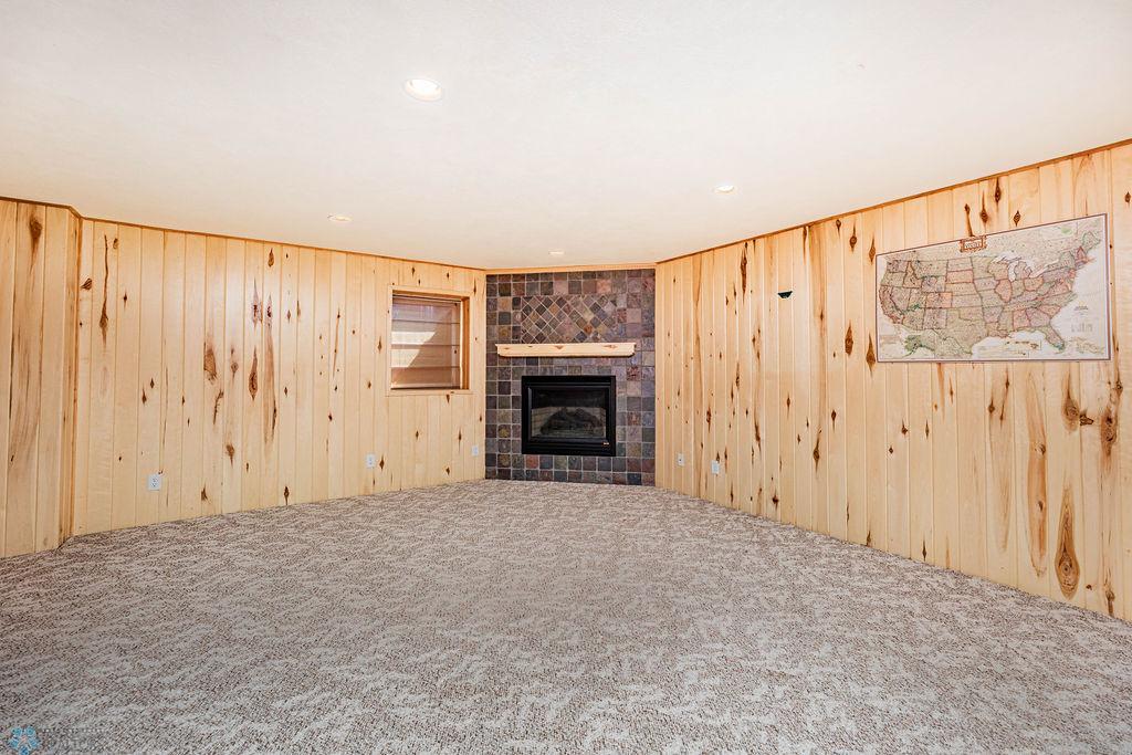 Huge Family Room in Basement w Gas FP