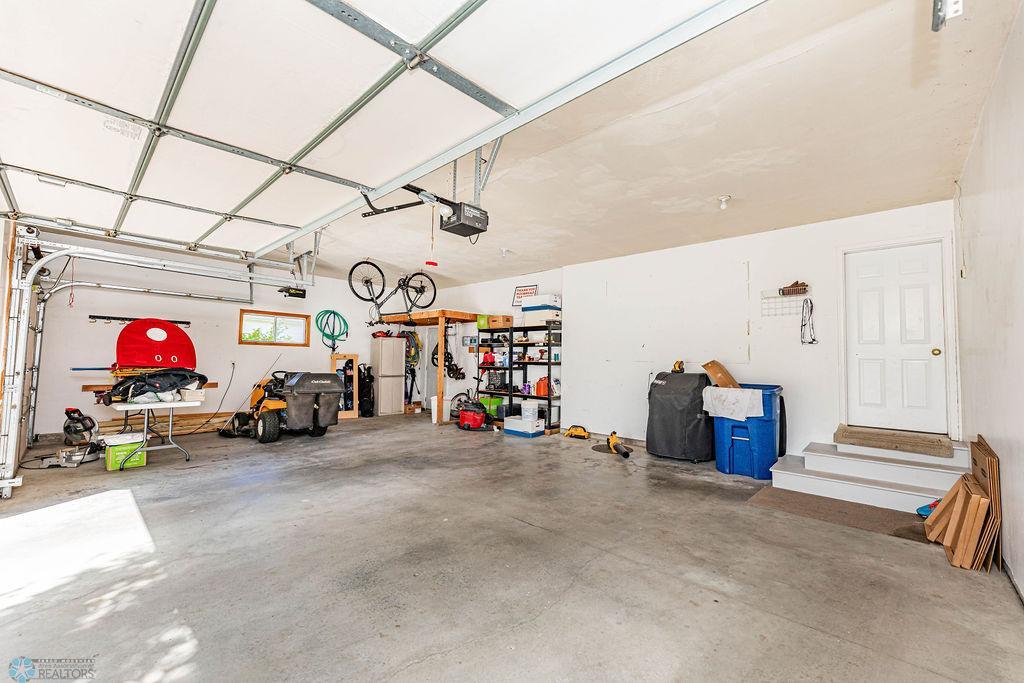 Insulated 3 Stall Garage