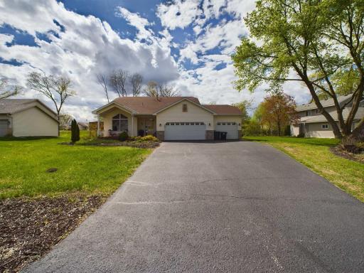 26678 Glen Oak Drive, Wyoming, MN 55092