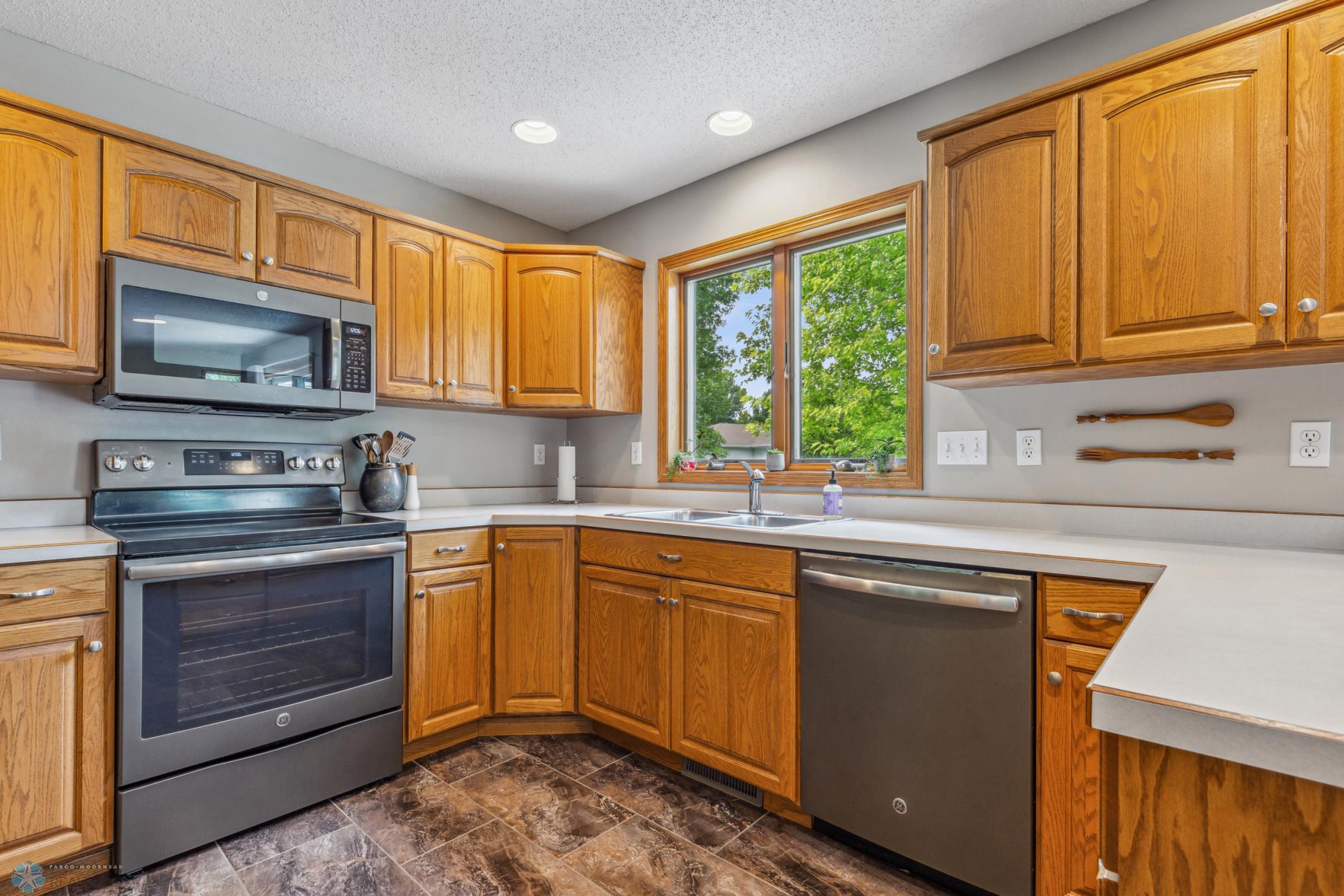 Kitchen stainless appliances