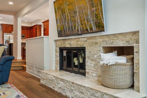 6674 Smithtown Road, Excelsior, MN 55331