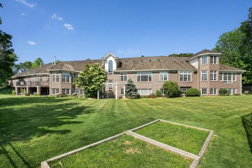 4700 Merilane Avenue, Edina, MN 55436