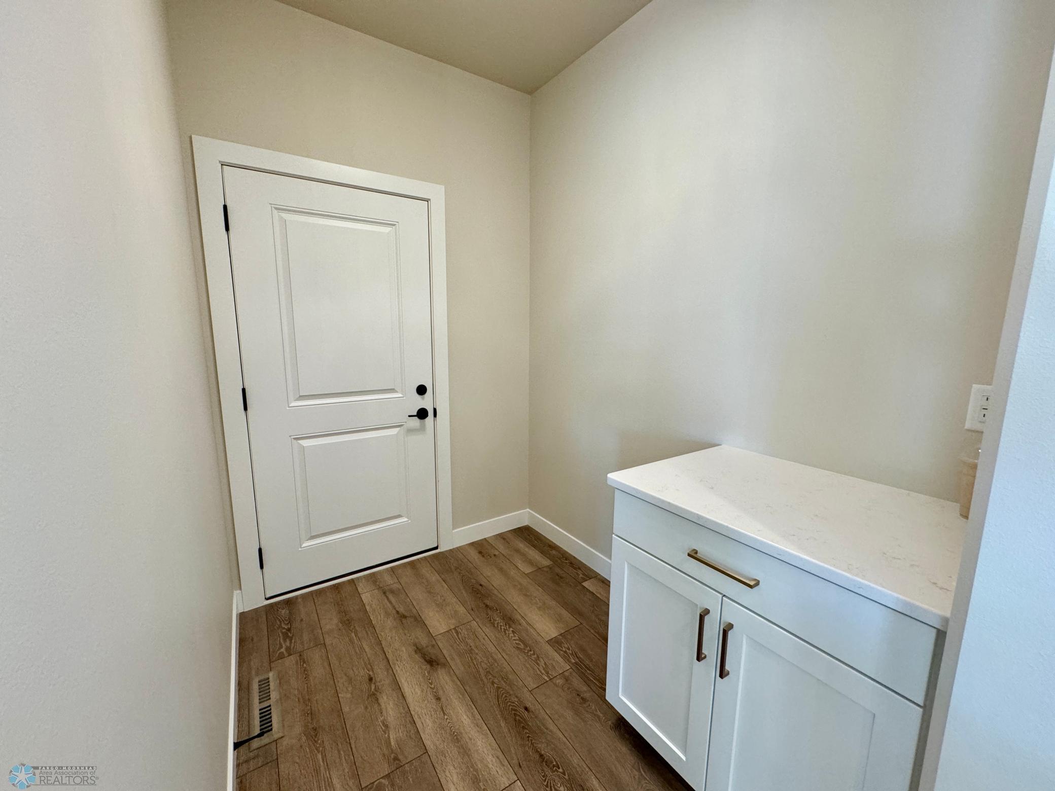 Foyer/Drop Zone