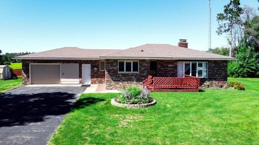 450 W 24th Street, Cochrane, WI 54622