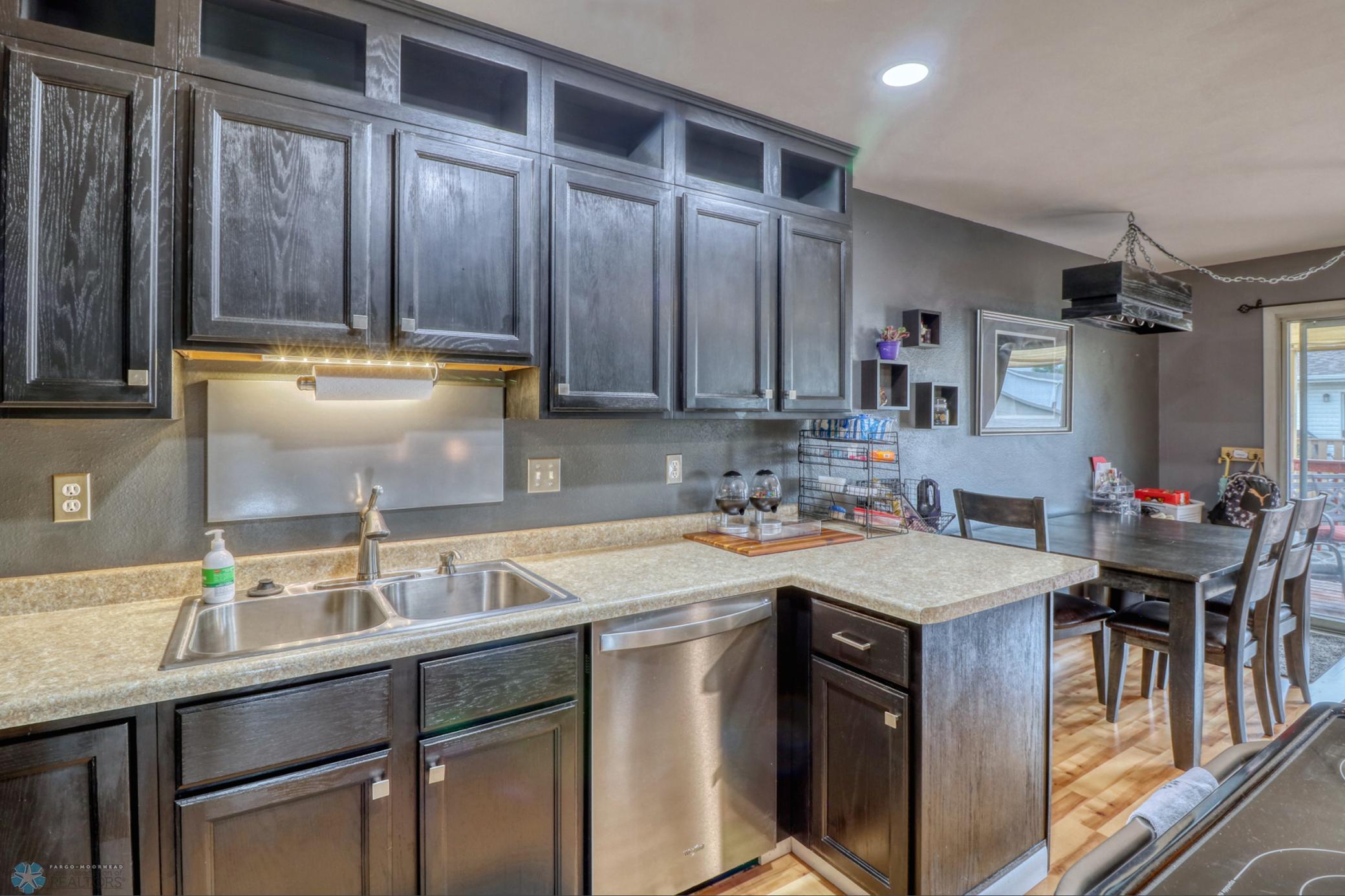 Kitchen1_1.jpg