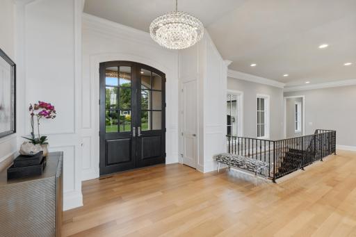 2440 Old Beach Road, Wayzata, MN 55391