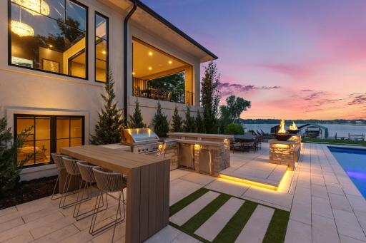 2440 Old Beach Road, Wayzata, MN 55391