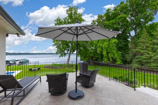 2440 Old Beach Road, Wayzata, MN 55391