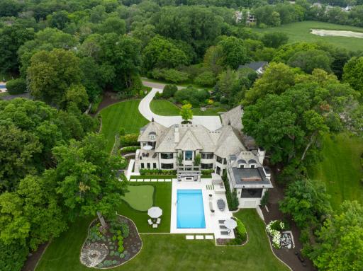 2440 Old Beach Road, Wayzata, MN 55391