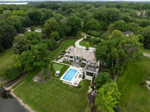 2440 Old Beach Road, Wayzata, MN 55391