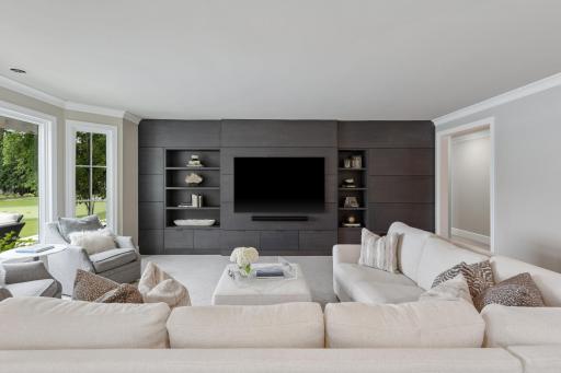 2440 Old Beach Road, Wayzata, MN 55391