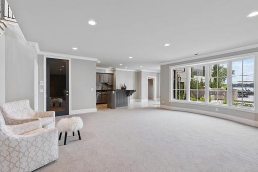 2440 Old Beach Road, Wayzata, MN 55391