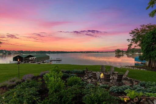 2440 Old Beach Road, Wayzata, MN 55391