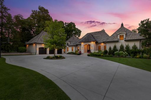 2440 Old Beach Road, Wayzata, MN 55391