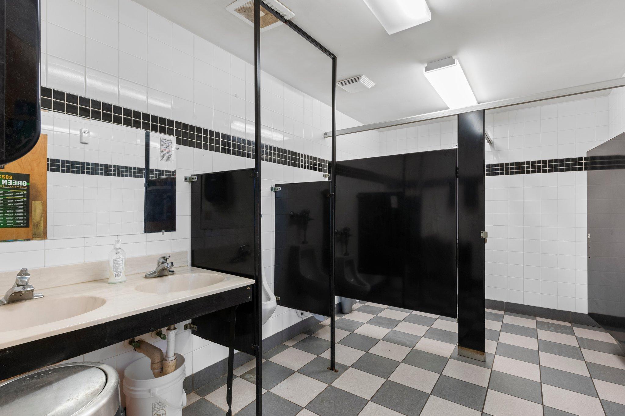 Mens Bathroom