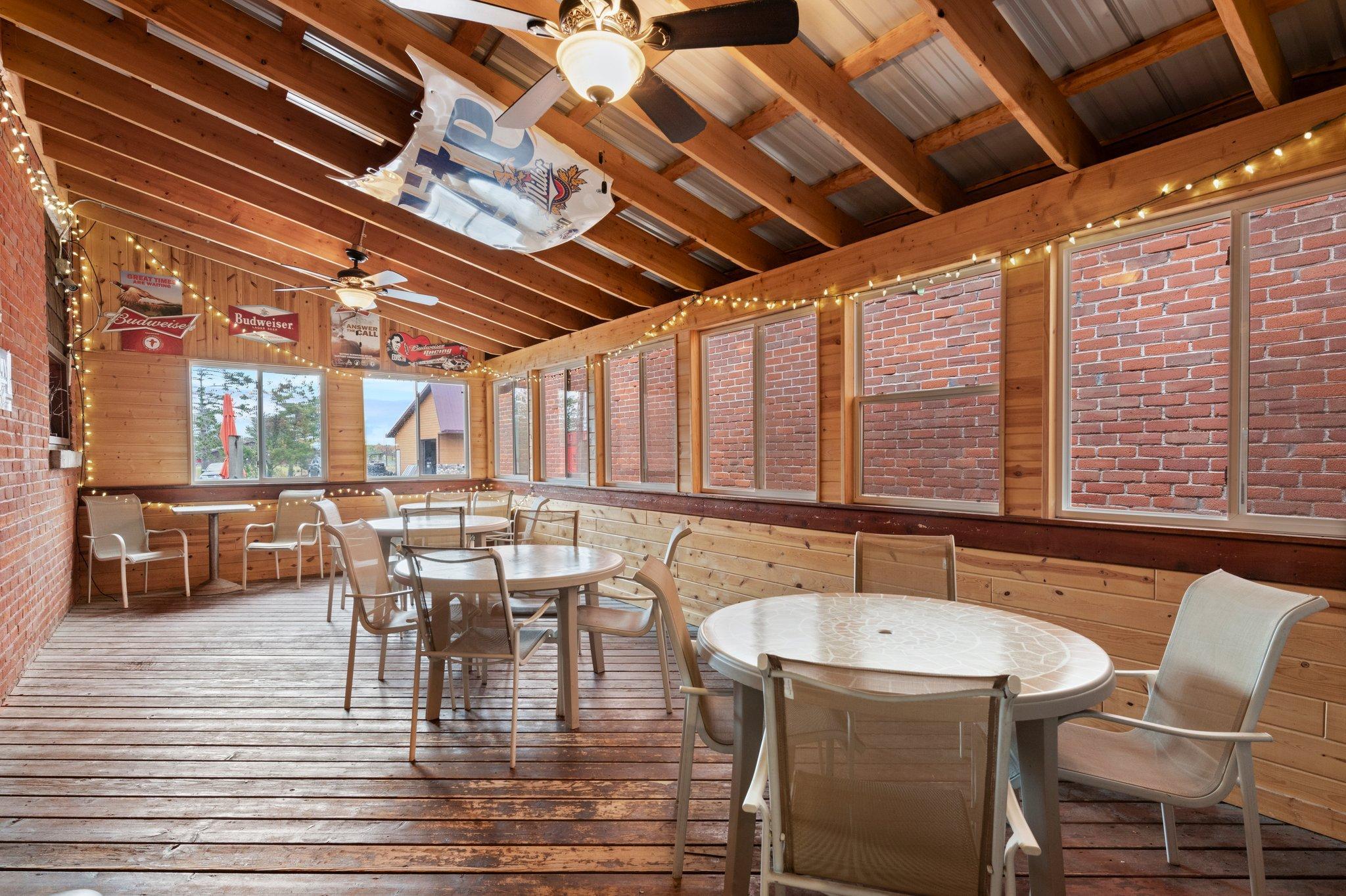 Porch - Gathering/Dining
