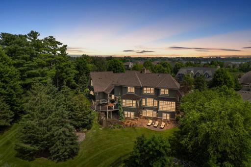 77 Monarch Way, North Oaks, MN 55127
