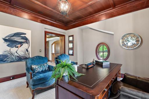 77 Monarch Way, North Oaks, MN 55127