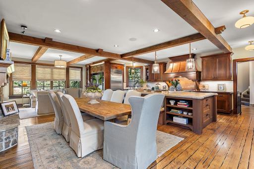 77 Monarch Way, North Oaks, MN 55127