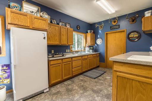 35666 Fawn Oaks Trail, Dent, MN 56528