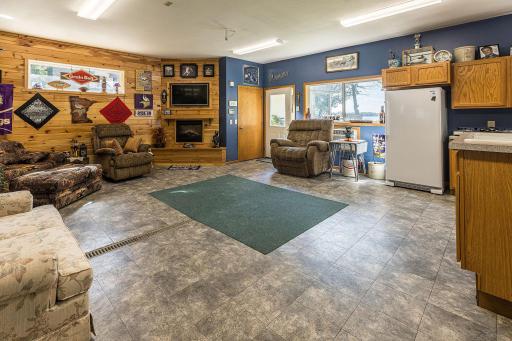 35666 Fawn Oaks Trail, Dent, MN 56528