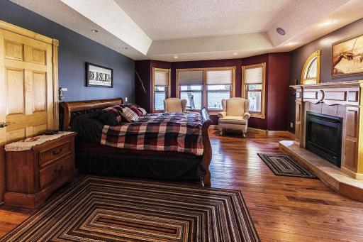 35666 Fawn Oaks Trail, Dent, MN 56528