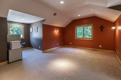 35666 Fawn Oaks Trail, Dent, MN 56528