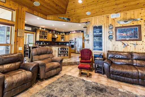 35666 Fawn Oaks Trail, Dent, MN 56528
