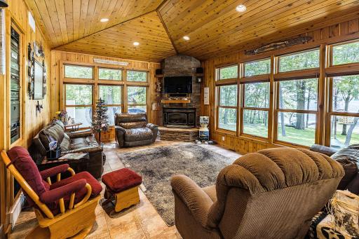 35666 Fawn Oaks Trail, Dent, MN 56528