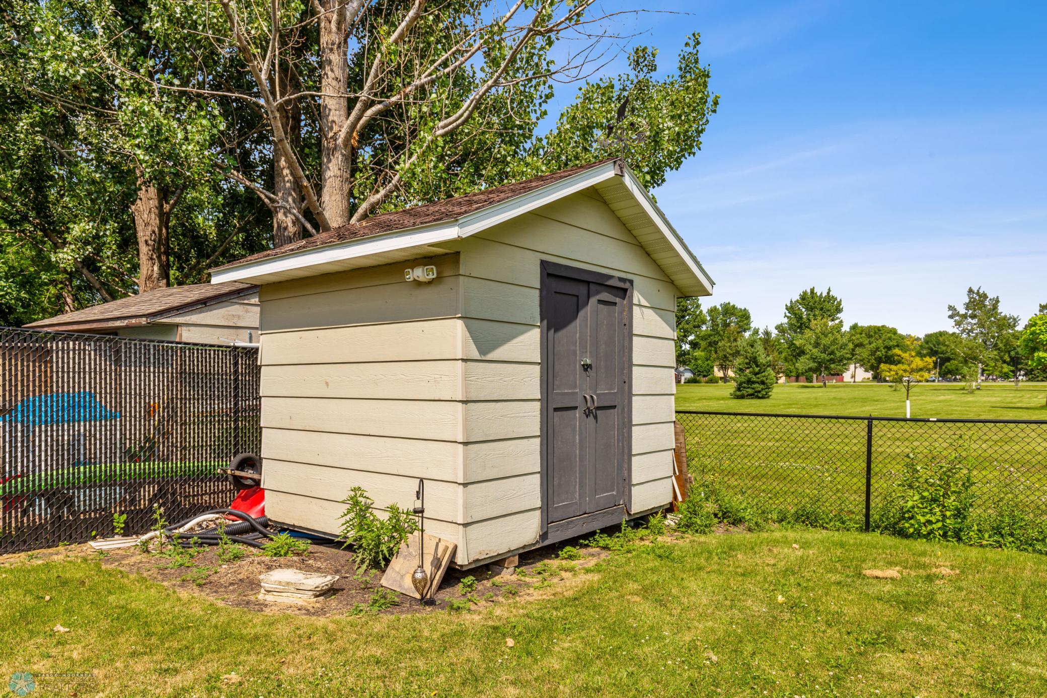 Shed
