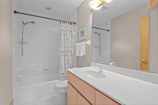 17751 Oakland Drive NE, Andover, MN 55304