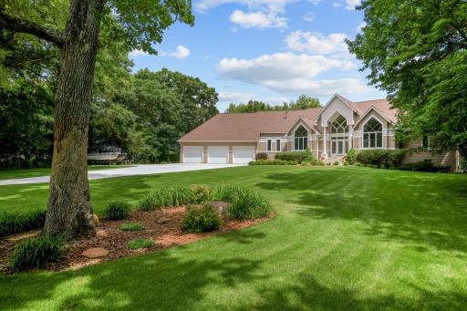 17751 Oakland Drive NE, Andover, MN 55304