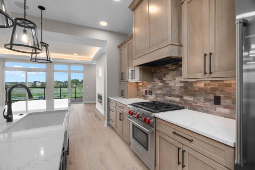 1 Hill Farm Road, 205, North Oaks, MN 55127