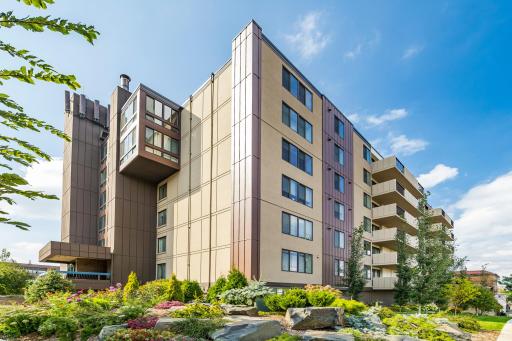 2800 W 44th Street, 504, Minneapolis, MN 55410