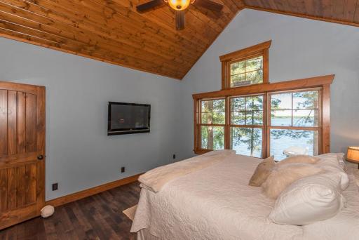 33160 W Shady Beach Lane, Pequot Lakes, MN 56472