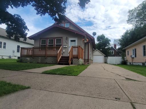 809 3rd Avenue NW, Austin, MN 55912