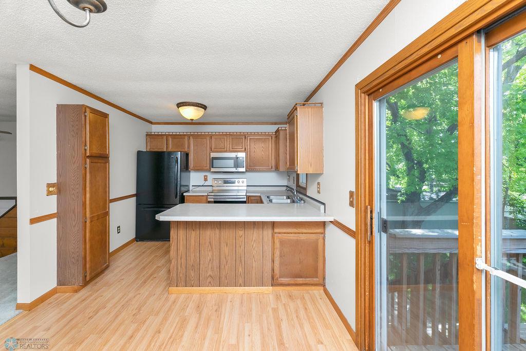 Kitchen 3.jpg