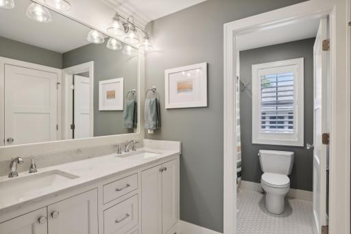 5233 Drew Avenue S, Minneapolis, MN 55410