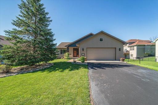 9438 212th Street W, Lakeville, MN 55044