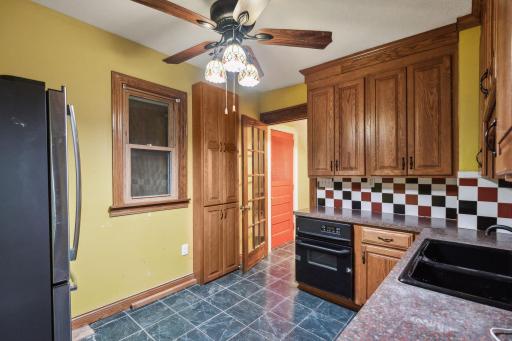 3127 N Knox Avenue, Minneapolis, MN 55411