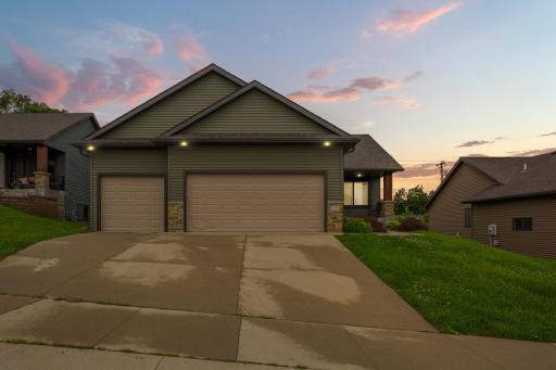 1253 Turnberry Drive SE, Rochester, MN 55904