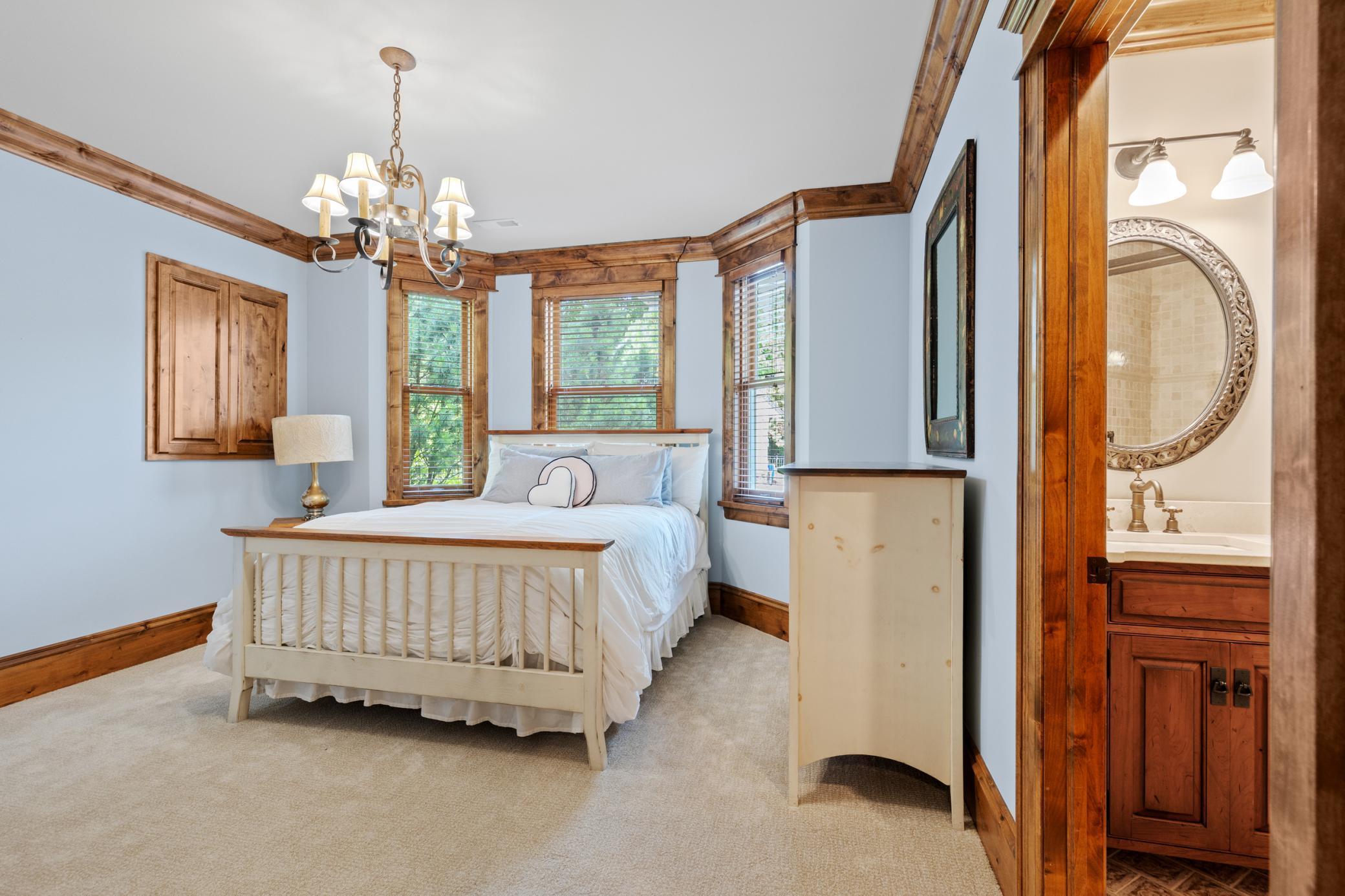 Lower Level Bedroom Ensuite