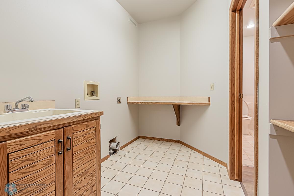 3508 20th St S, Fargo, ND, United States-27.jpg