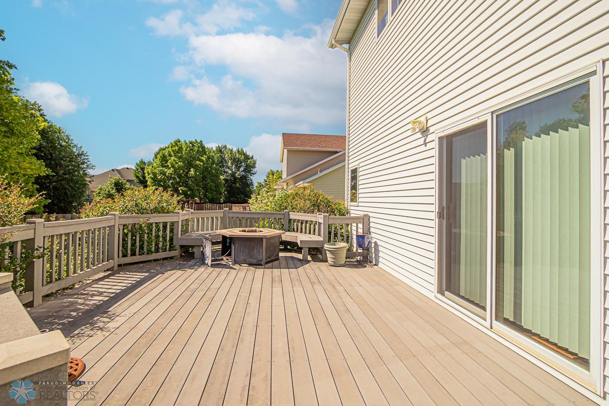 Maintenance free deck