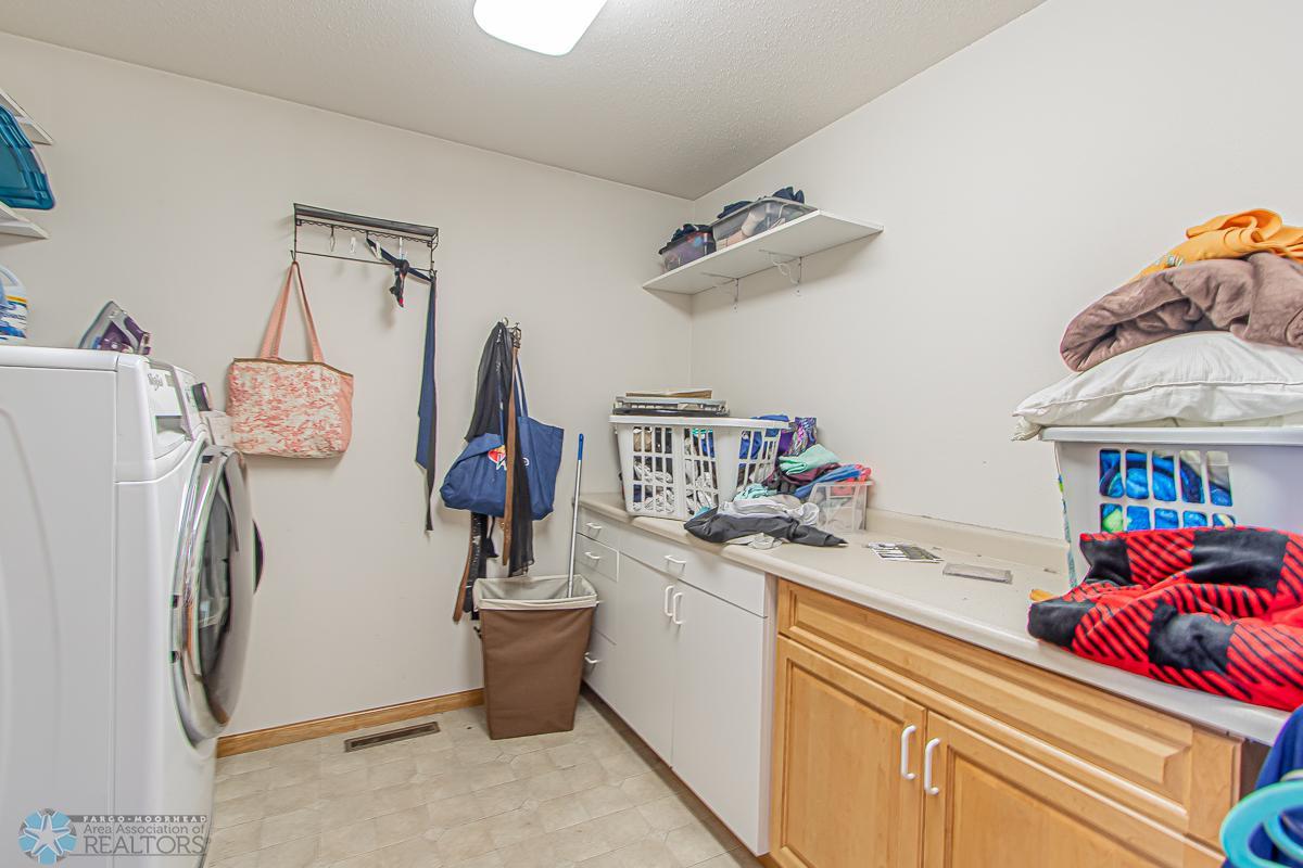 6136 16th St S, Fargo, ND 58104-36.jpg